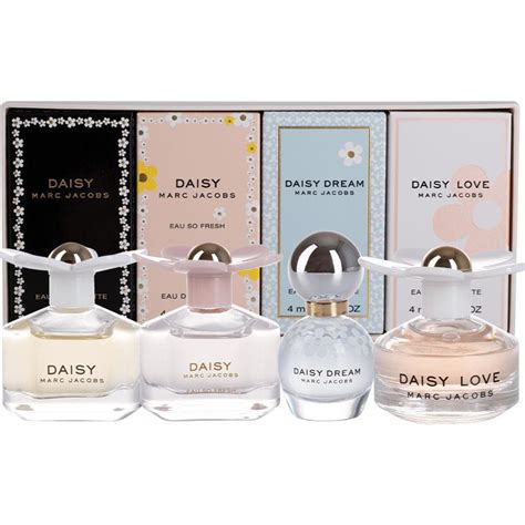 marc jacobs perfume miniatures set